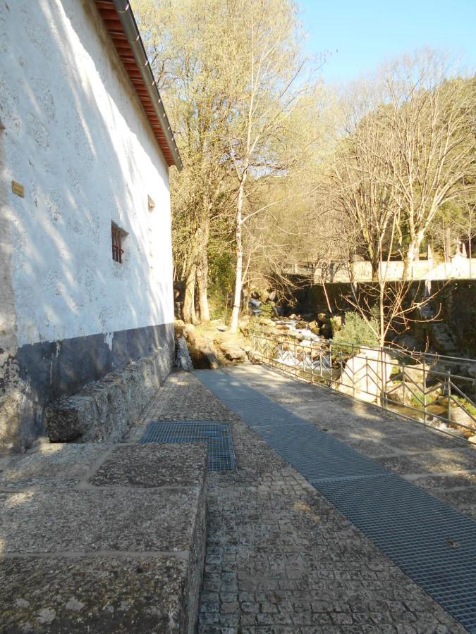 Villa Casa Abrigo Do Lagar Amares Exterior foto